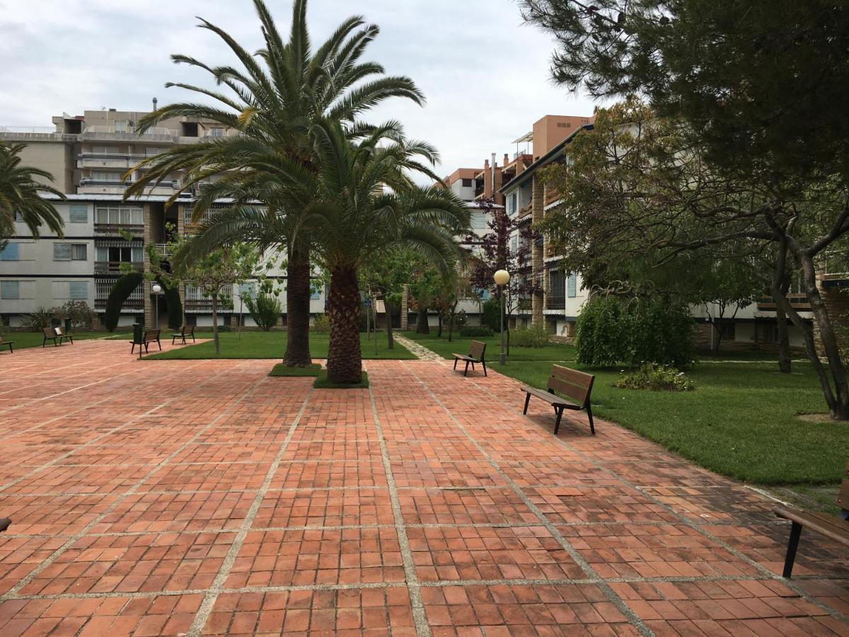 Apartamento Book Ibiza Salou Exterior foto